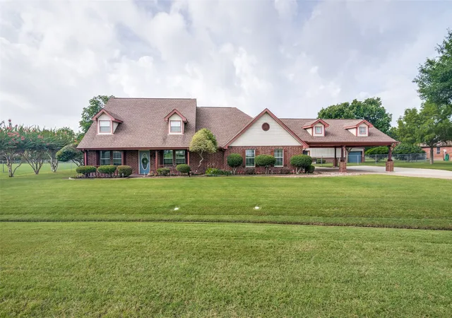 Photo 1 of Single family home for sale at 6630 Meadow Ridge Cir, Nevada, TX 75173 | MLS# 21332690 | Listing updated on 2026-07-30