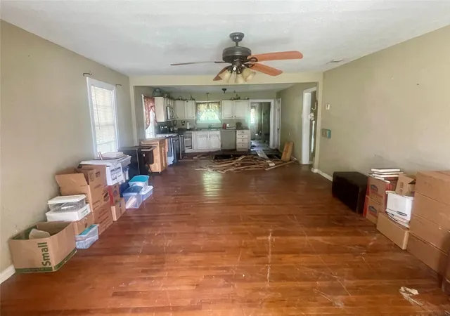 Photo 2 of Single family home for sale at 718 Houston St, Sulphur Springs, TX 75482 | MLS# 21334032 | Listing updated on 2026-07-30