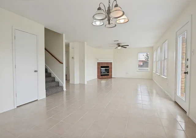 Photo 3 of Single family home for sale at 218 Jacob Ct, Glenn Heights, TX 75154 | MLS# 21332560 | Listing updated on 2026-09-12