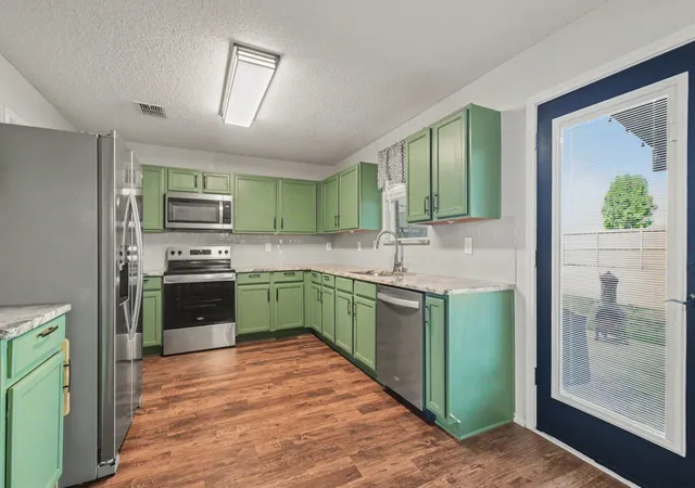 Photo 4 of Single family home for sale at 2629 Annalea Ln, Little Elm, TX 75068 | MLS# 21331255 | Listing updated on 2026-09-26