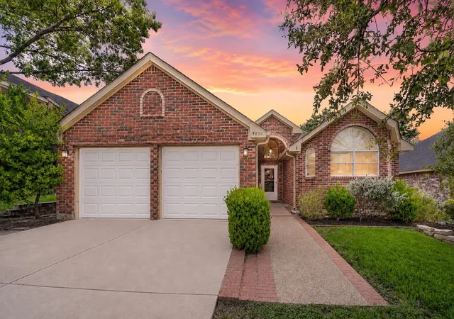 Photo 1 of Single family home for sale at 4809 Buckskin Dr, Fort Worth, TX 76137 | MLS# 21332734 | Listing updated on 2026-09-08