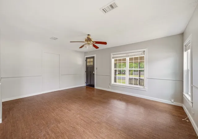 Photo 4 of Single family home for sale at 4626 N State Hwy 108, Stephenville, TX 76401 | MLS# 21334235 | Listing updated on 2026-09-22