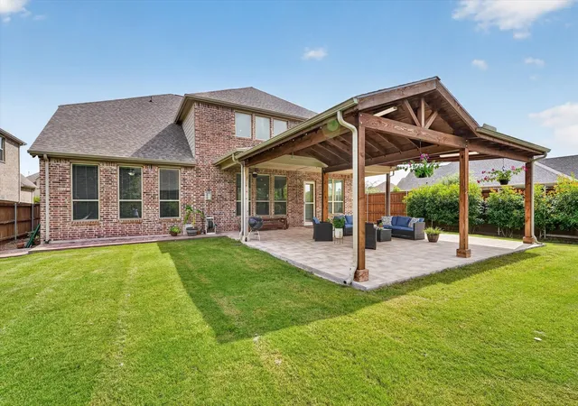 Photo 1 of Single family home for sale at 13762 Kevin Dr, Frisco, TX 75035 | MLS# 21334353 | Listing updated on 2026-09-14