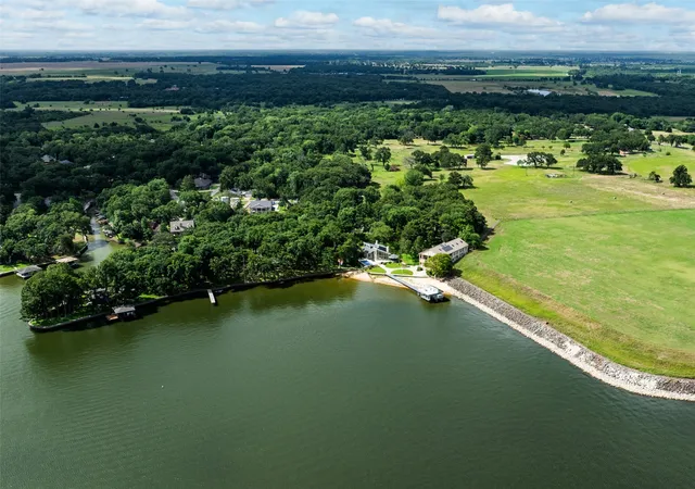 Photo 40 of Mansion for sale at 133 Forest Ridge Rd, Trinidad, TX 75163 | MLS# 21334258 | Listing updated on 2026-09-27
