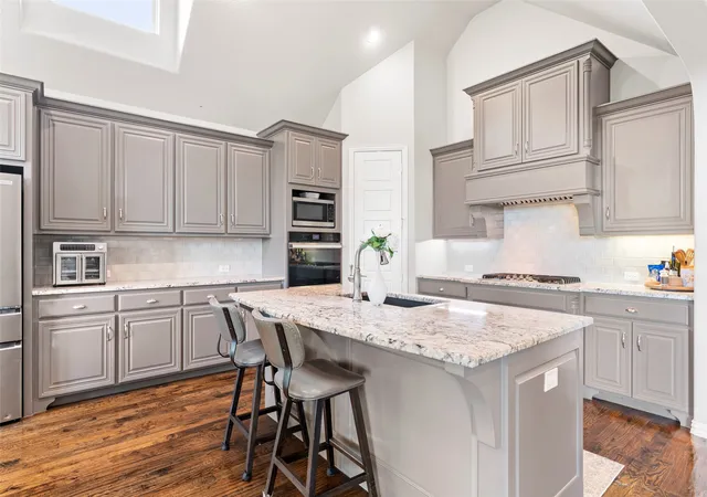 Photo 3 of Single family home for sale at 1801 Crystal Cove Ln, Wylie, TX 75098 | MLS# 21332698 | Listing updated on 2026-09-23