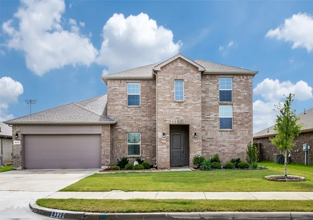 Photo 1 of Single family home for sale at 832 Alexandria Ln, Joshua, TX 76058 | MLS# 21334261 | Listing updated on 2026-10-03
