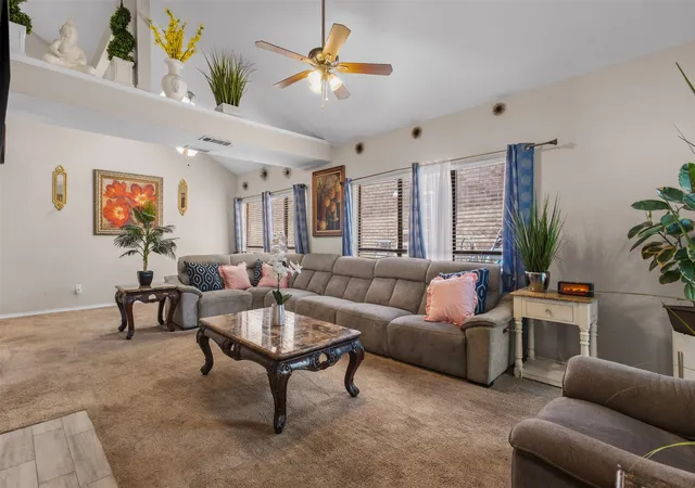 Photo 3 of Single family home for sale at 6541 Los Rios Dr, Mesquite, TX 75150 | MLS# 21333286 | Listing updated on 2026-09-19