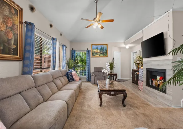 Photo 4 of Single family home for sale at 6541 Los Rios Dr, Mesquite, TX 75150 | MLS# 21333286 | Listing updated on 2026-09-19