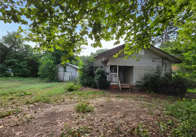 Photo 4 of Sale Pending at 416 Sycamore St, Grapeland, TX 75844 | MLS# 21334648 | Listing updated on 2026-09-25