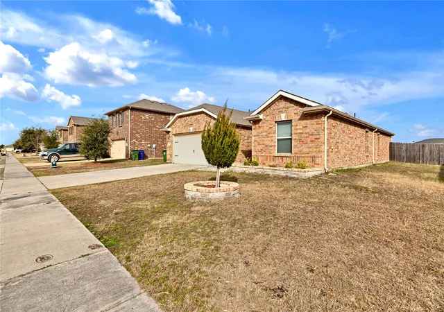 Photo 2 of Single family home for sale at 14813 Magnolia Ln, Balch Springs, TX 75180 | MLS# 21334710 | Listing updated on 2026-09-07