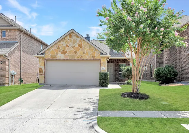 Photo 1 of Single family home for sale at 300 Black Bear Dr, Mc Kinney, TX 75071 | MLS# 21332795 | Listing updated on 2026-09-12