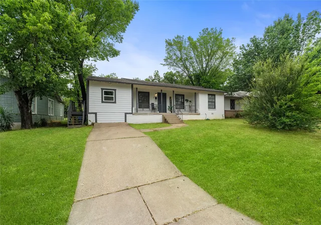 Photo 2 of Single family home for sale at 2321 Grandview Dr, Fort Worth, TX 76112 | MLS# 21333721 | Listing updated on 2026-09-09