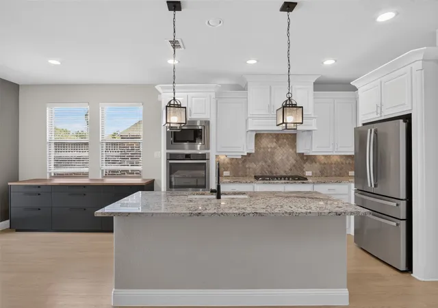 Photo 2 of Single family home for sale at 702 Callaway Dr, Allen, TX 75013 | MLS# 21327614 | Listing updated on 2026-09-13