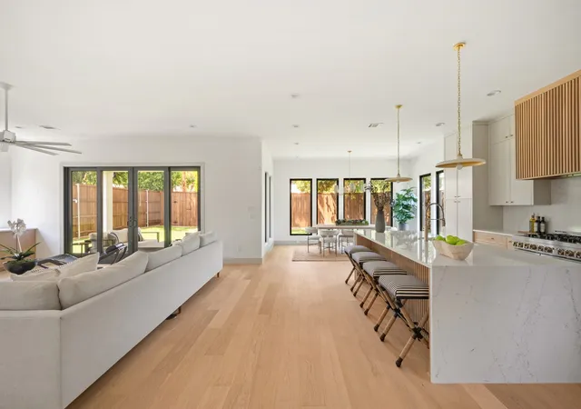 Photo 2 of Single family home for sale at 4347 Somerville Ave, Dallas, TX 75206 | MLS# 21334650 | Listing updated on 2026-09-09