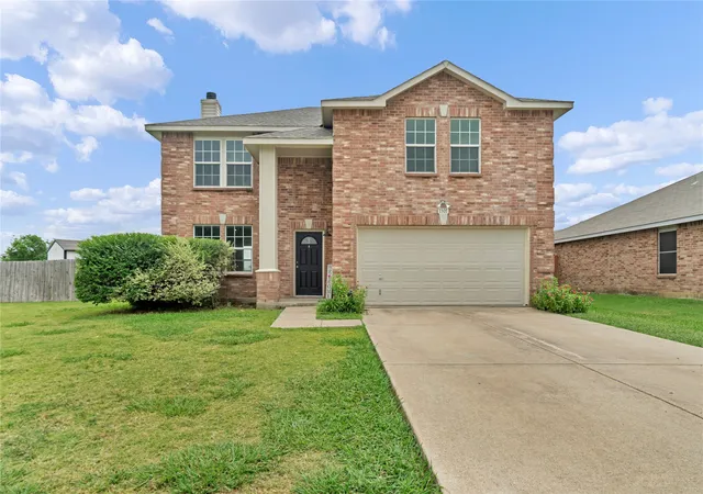 Photo 1 of Single family home for sale at 1301 Erin Ct, Burleson, TX 76028 | MLS# 21334214 | Listing updated on 2026-09-10