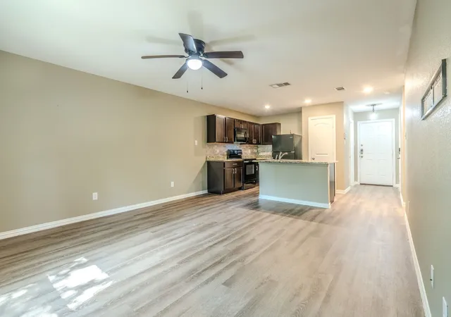 Photo 3 of Sale Pending at 1312 Dawn Ct, Azle, TX 76020 | MLS# 21334853 | Listing updated on 2026-09-26