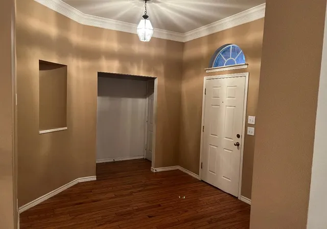 Photo 3 of Single family home for sale at 8501 Blacktail Trl, Mc Kinney, TX 75070 | MLS# 21333892 | Listing updated on 2026-07-30