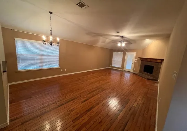 Photo 4 of Single family home for sale at 8501 Blacktail Trl, Mc Kinney, TX 75070 | MLS# 21333892 | Listing updated on 2026-07-30