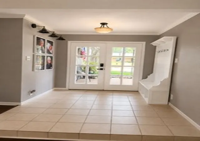 Photo 2 of Single family home for sale at 222 La Jolla Dr, Athens, TX 75751 | MLS# 21334048 | Listing updated on 2026-09-08