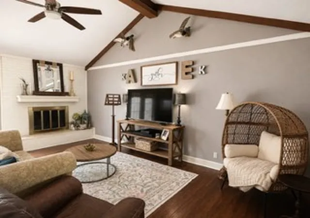 Photo 3 of Single family home for sale at 222 La Jolla Dr, Athens, TX 75751 | MLS# 21334048 | Listing updated on 2026-09-08