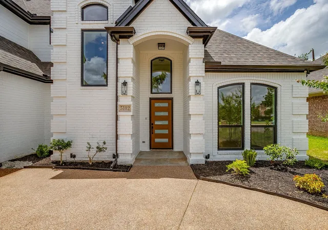 Photo 4 of Single family home for sale at 5102 Shadowood Rd, Colleyville, TX 76034 | MLS# 21334898 | Listing updated on 2026-09-26