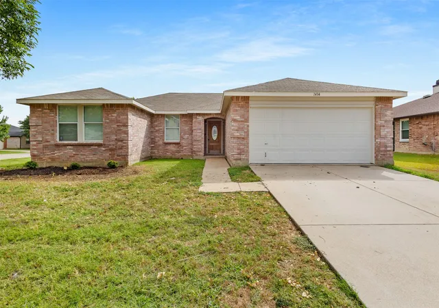 Photo 1 of Single family home for sale at 1434 Paint Brush Ct, Burleson, TX 76028 | MLS# 21330064 | Listing updated on 2026-09-09