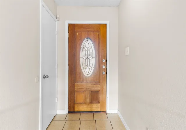 Photo 3 of Single family home for sale at 1434 Paint Brush Ct, Burleson, TX 76028 | MLS# 21330064 | Listing updated on 2026-09-09