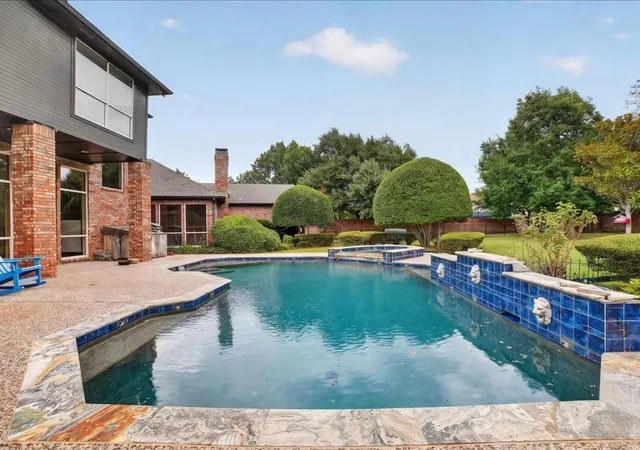 Photo 2 of Sale Pending at 5201 Windjammer Rd, Plano, TX 75093 | MLS# 21334021 | Listing updated on 2026-09-14
