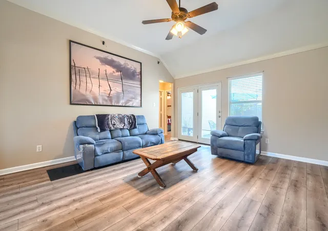 Photo 4 of Single family home for sale at 221 Quail Run, Aubrey, TX 76227 | MLS# 21330908 | Listing updated on 2026-10-02