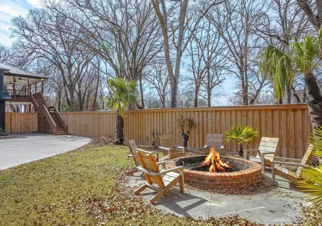Photo 4 of Single family home for sale at 106 White Oak Dr, Mabank, TX 75156 | MLS# 21333694 | Listing updated on 2026-07-30