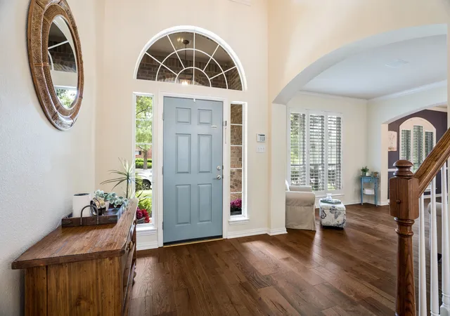 Photo 2 of Sale Pending at 1714 Montura Ln, Frisco, TX 75033 | MLS# 21334987 | Listing updated on 2026-09-13