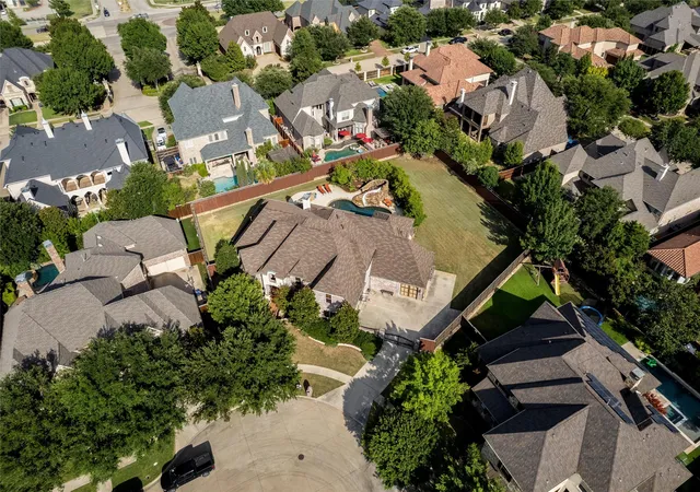 Photo 1 of Mansion for sale at 10104 Claiborne Ln, Frisco, TX 75033 | MLS# 21335098 | Listing updated on 2026-09-09