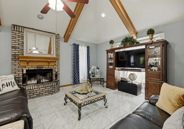 Photo 4 of Sale Pending at 2904 Pitkin Dr, Arlington, TX 76006 | MLS# 21330964 | Listing updated on 2026-07-28