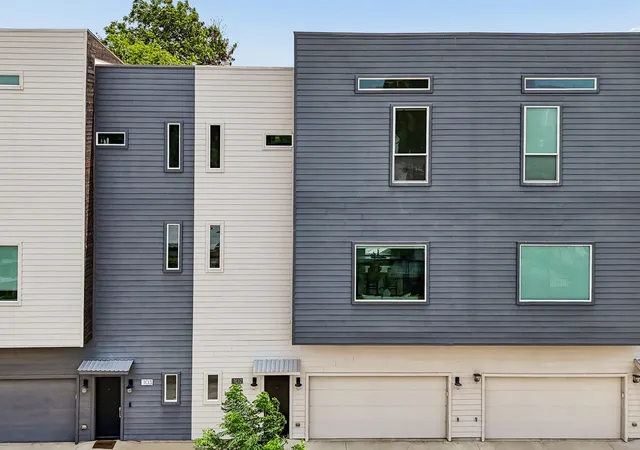 Photo 2 of Condo for sale at 2611 Hondo Ave #102, Dallas, TX 75219 | MLS# 21332901 | Listing updated on 2026-10-20