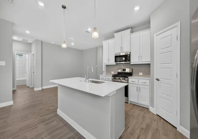 Photo 3 of Sale Pending at 200 Windmill Dr, Rhome, TX 76078 | MLS# 21333292 | Listing updated on 2026-09-08