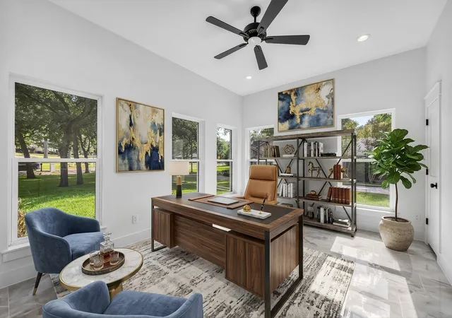 Photo 3 of Single family home for sale at 105 Forest Brook Dr, Red Oak, TX 75154 | MLS# 21335511 | Listing updated on 2026-10-02