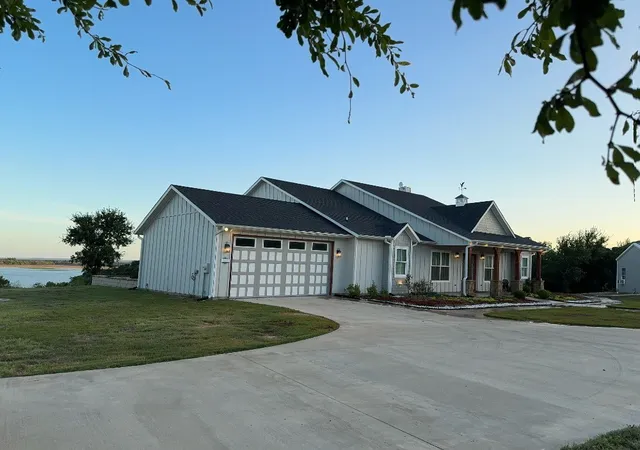 Photo 1 of Sale Pending at 1154 Dunn Dr, Palo Pinto, TX 76484 | MLS# 21334998 | Listing updated on 2026-10-04
