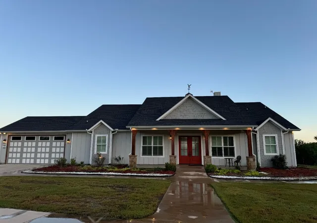 Photo 3 of Sale Pending at 1154 Dunn Dr, Palo Pinto, TX 76484 | MLS# 21334998 | Listing updated on 2026-10-04