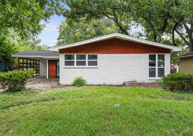 Photo 2 of Single family home for sale at 2335 Hartline Dr, Dallas, TX 75228 | MLS# 21335347 | Listing updated on 2026-09-14