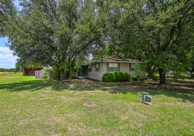 Photo 1 of Single family home for sale at 3629 Lucy Trimble Rd, Burleson, TX 76028 | MLS# 21335695 | Listing updated on 2026-09-10