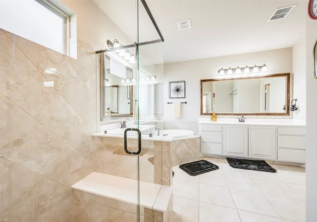 Photo 32 of Single family home for sale at 1917 Sunflower Dr, Glenn Heights, TX 75154 | MLS# 21335736 | Listing updated on 2026-09-13