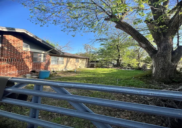 Photo 26 of Single family home for sale at 3208 Knox St, Fort Worth, TX 76119 | MLS# 21335793 | Listing updated on 2026-09-11