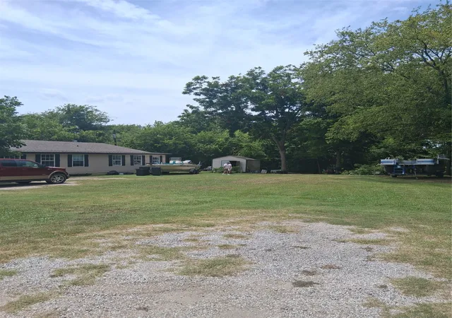 Photo 1 of Single family home for sale at 547 Fm 513, Lone Oak, TX 75453 | MLS# 21334634 | Listing updated on 2026-09-26