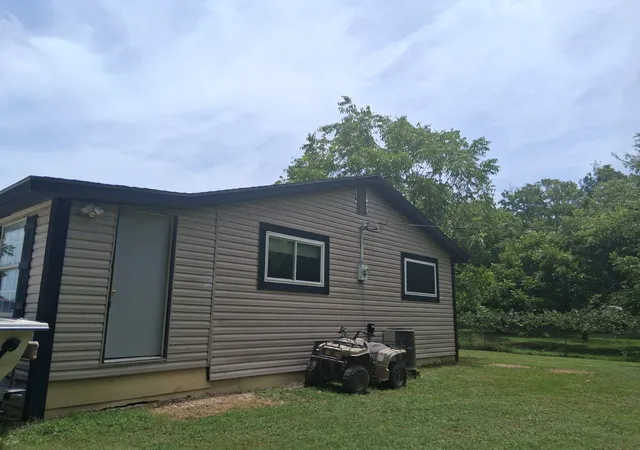 Photo 4 of Single family home for sale at 547 Fm 513, Lone Oak, TX 75453 | MLS# 21334634 | Listing updated on 2026-09-26
