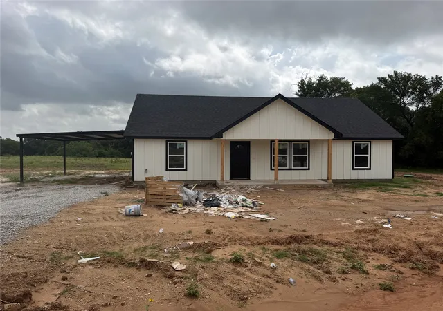 Photo 1 of Sale Pending at 236 Altom Rd, Springtown, TX 76082 | MLS# 21335973 | Listing updated on 2026-09-09