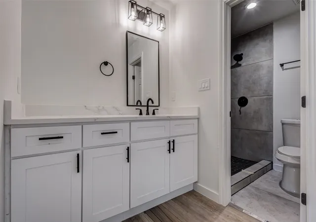 Photo 4 of Single family home for sale at 2437 Trenton Cir, Mesquite, TX 75150 | MLS# 21318116 | Listing updated on 2026-09-14