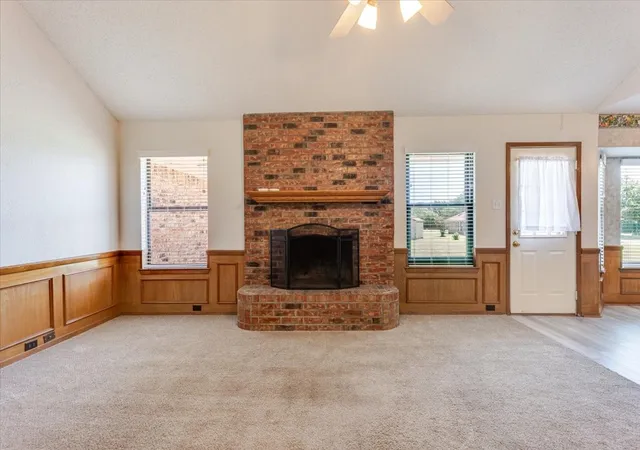 Photo 3 of Single family home for sale at 601 Deer Pond Dr, Willow Park, TX 76087 | MLS# 21335874 | Listing updated on 2026-07-29