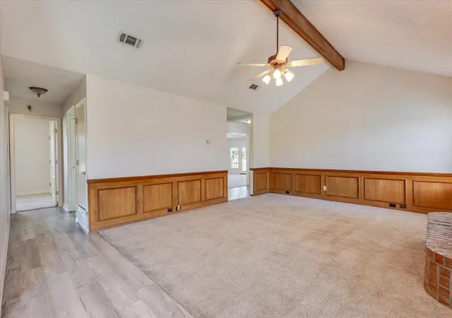 Photo 4 of Single family home for sale at 601 Deer Pond Dr, Willow Park, TX 76087 | MLS# 21335874 | Listing updated on 2026-07-29