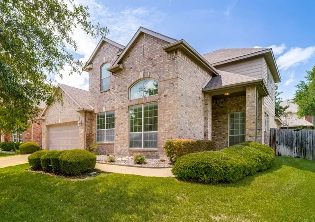 Single family home for sale at 4816 Belladonna Dr, Fort Worth, TX 76123 | MLS# 21335549