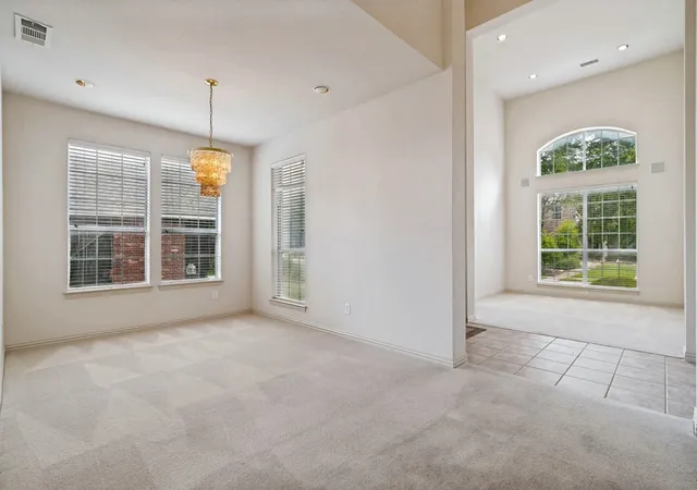 Photo 3 of Single family home for sale at 4816 Belladonna Dr, Fort Worth, TX 76123 | MLS# 21335549 | Listing updated on 2026-09-14